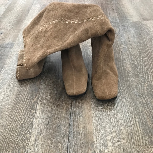 Boots - Picture 2 of 2