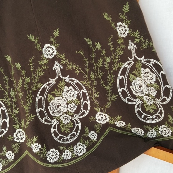 Long skirt - Picture 2 of 4