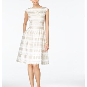 Vince Camuto Gold and white strip dress