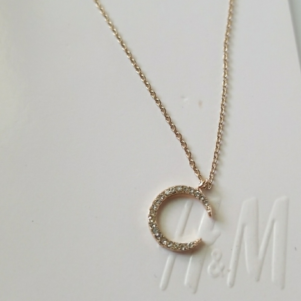 Half moon sparkly diamond necklace