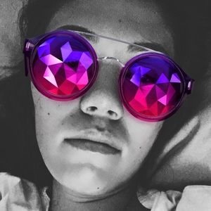 Meet your Posher, Sienna