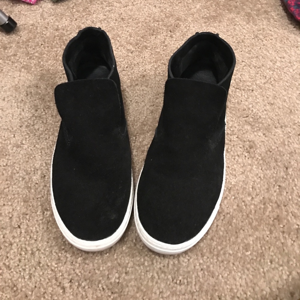 Dolce Vita high top suede sneakers size 8.5