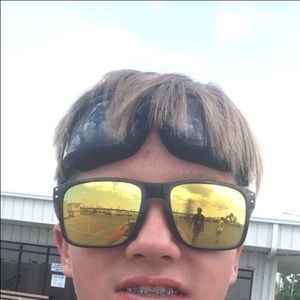 Meet your Posher, Chase