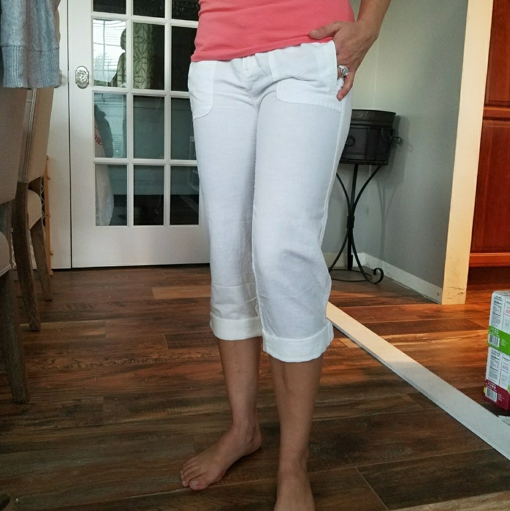 Hollister White Linen Capri pants