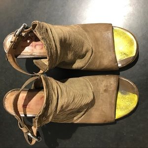 Women's AS98 wedges. Khaki green leather.