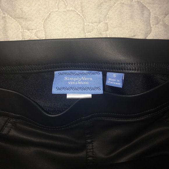 SimplyVera Wang imitation leather leggings small - Picture 6 of 6