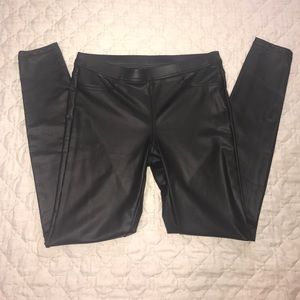 SimplyVera Wang imitation leather leggings small