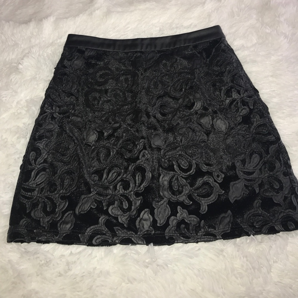 Black brand new skirt with faux leather detail