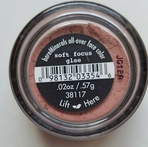 Bare Minerals Soft Focus Glee - New and Sealed
