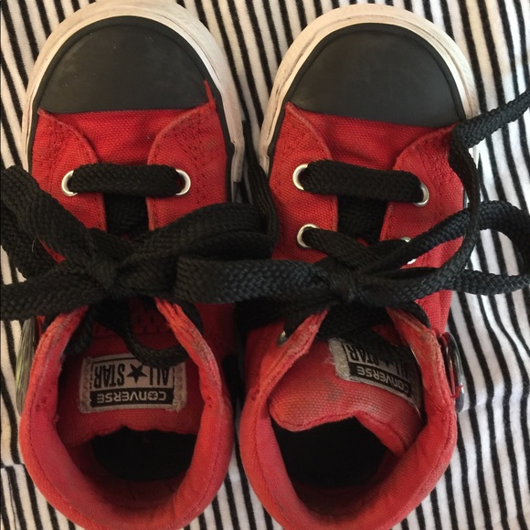 Kids converse mid-rise sneakers. - Picture 5 of 5