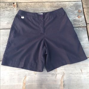 LIZ GOLF SHORTS NAVY SZ 8