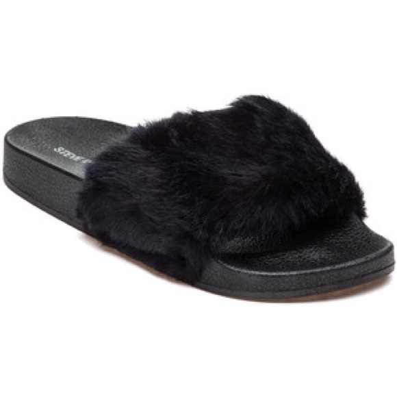 furry steve madden slides