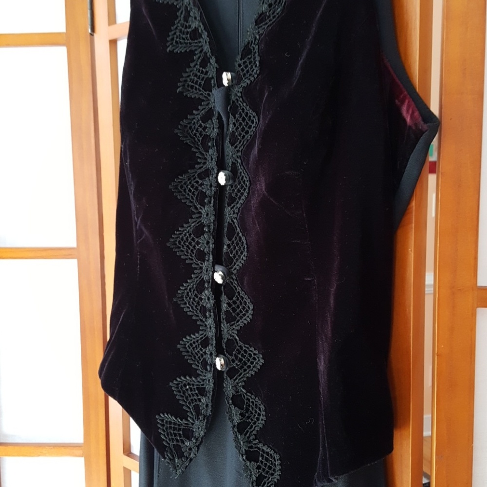 Pantsuit - Picture 3 of 6