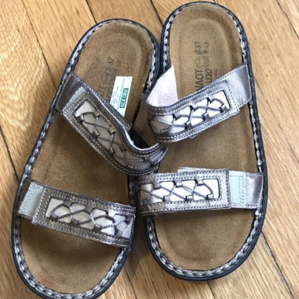 naot gold sandals brand NWT