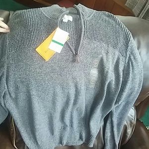 Mens half zip sweater NWT