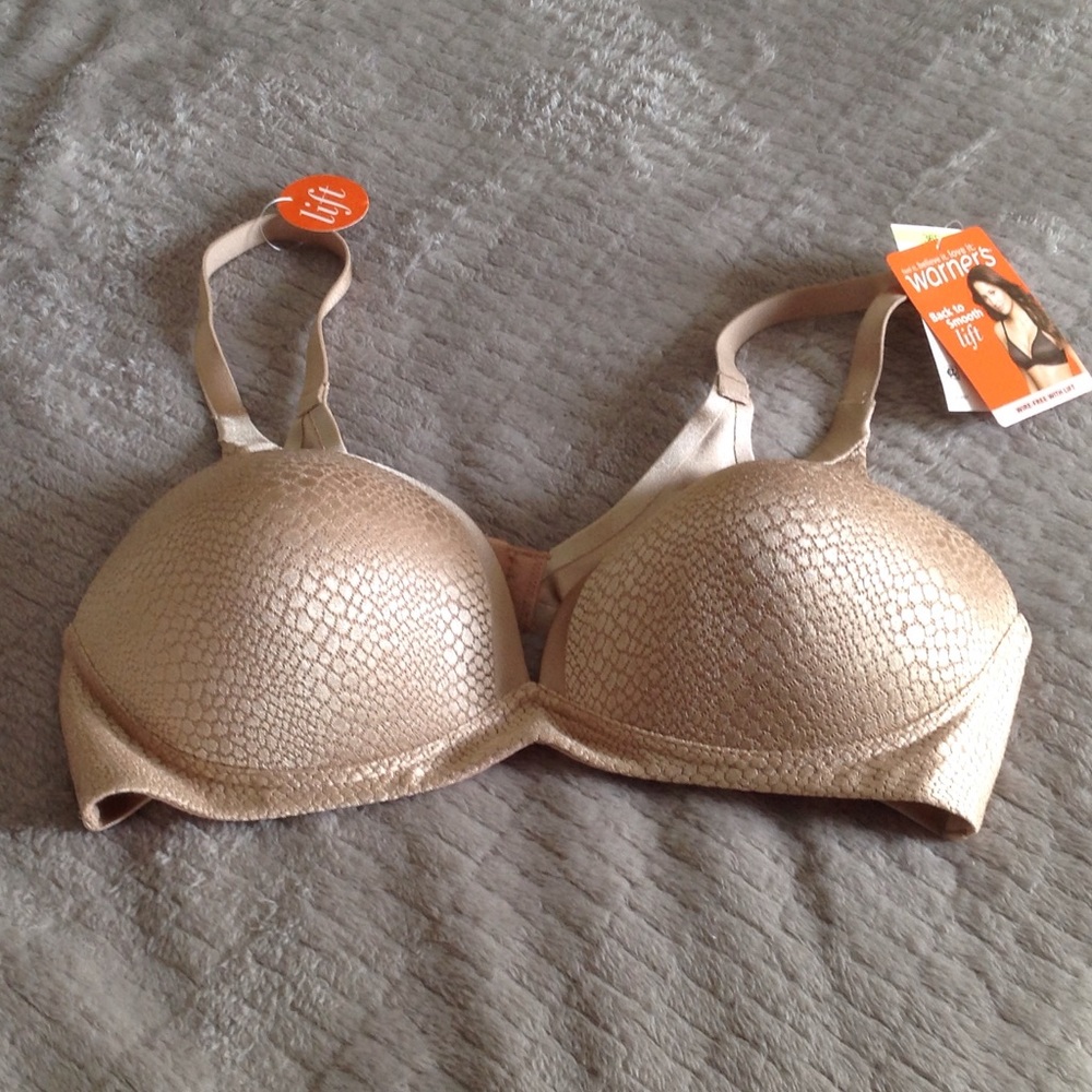 Warner's wire-free Back to Smooth lift bra