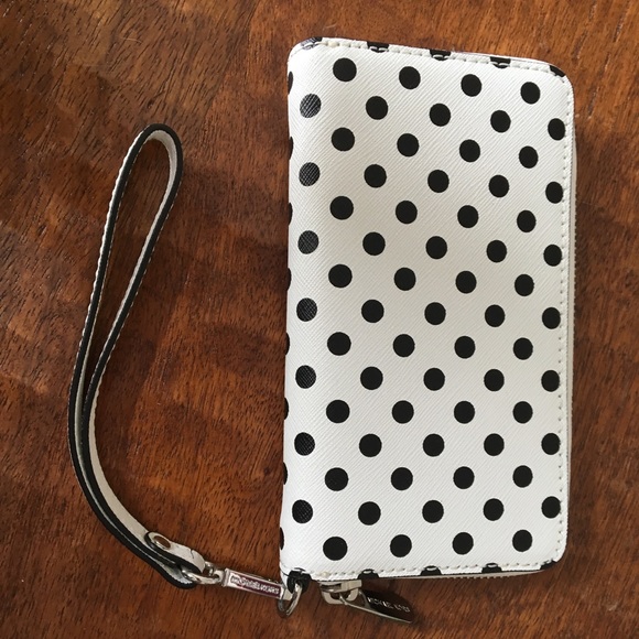 🚫Sold🚫Michael Kors Jet Set Dot Phone Wristlet - Picture 4 of 6