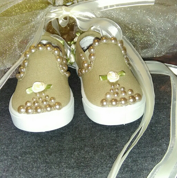 custom baby shoes