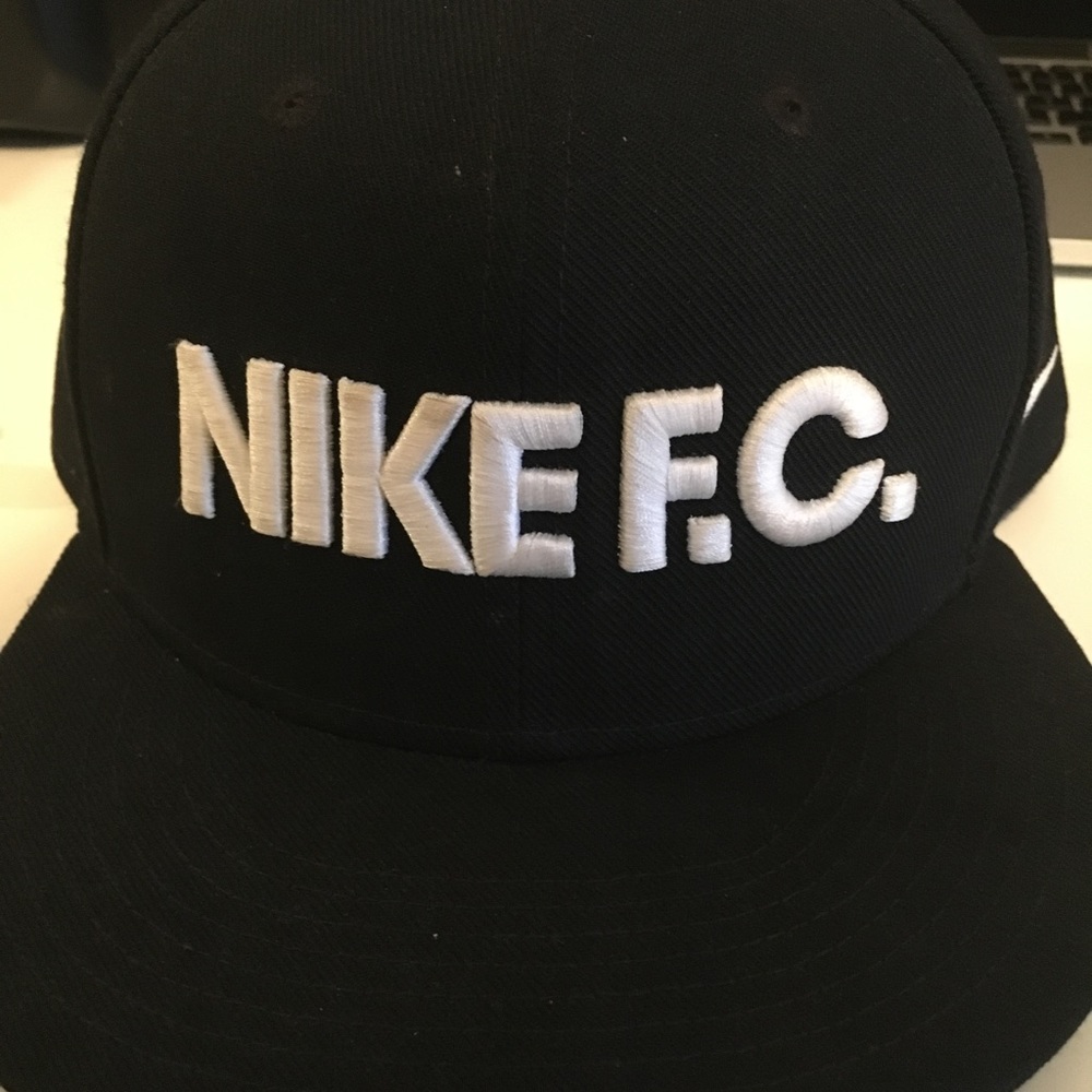 Nike FC SnapBack