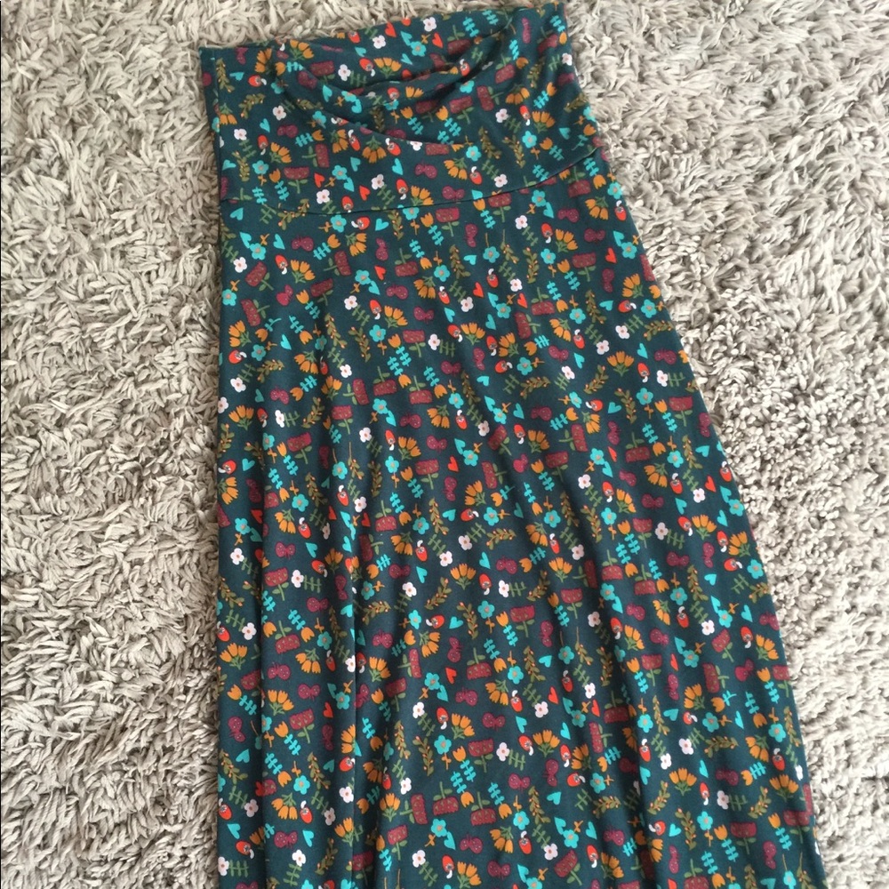 LuLaRoe Maxi Skirt size small