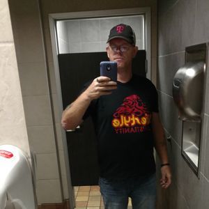 Meet your Posher, Jeffrey