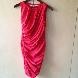 Rachel Roy sz 0 gorgeous red drape dress lined