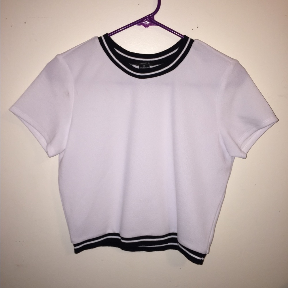 Rue21 cropped shirt- Medium