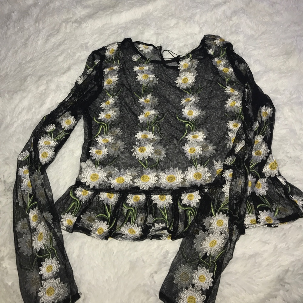 Trendy flower shirt