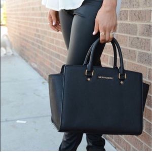 Large Michael Kors Selma
