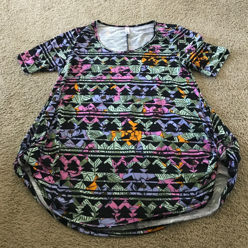 Lula roe perfect tee rainbow jungle print