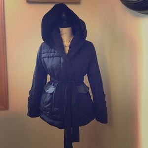 Oversized hood black down coat
