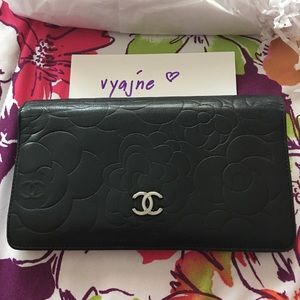 Chanel wallet Chanel wallet