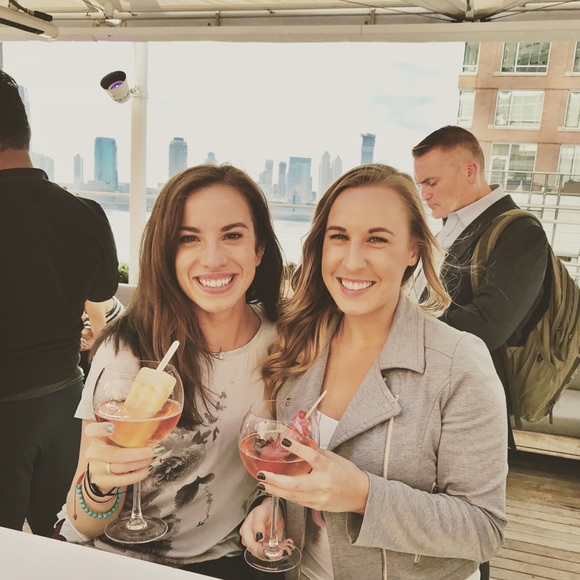 Meet your Posher, Natascha - Picture 2 of 2