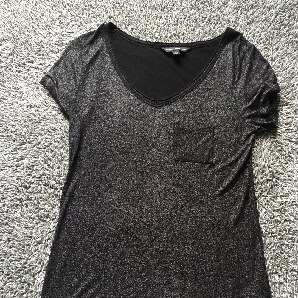 Rock & Republic pocket Tshirt