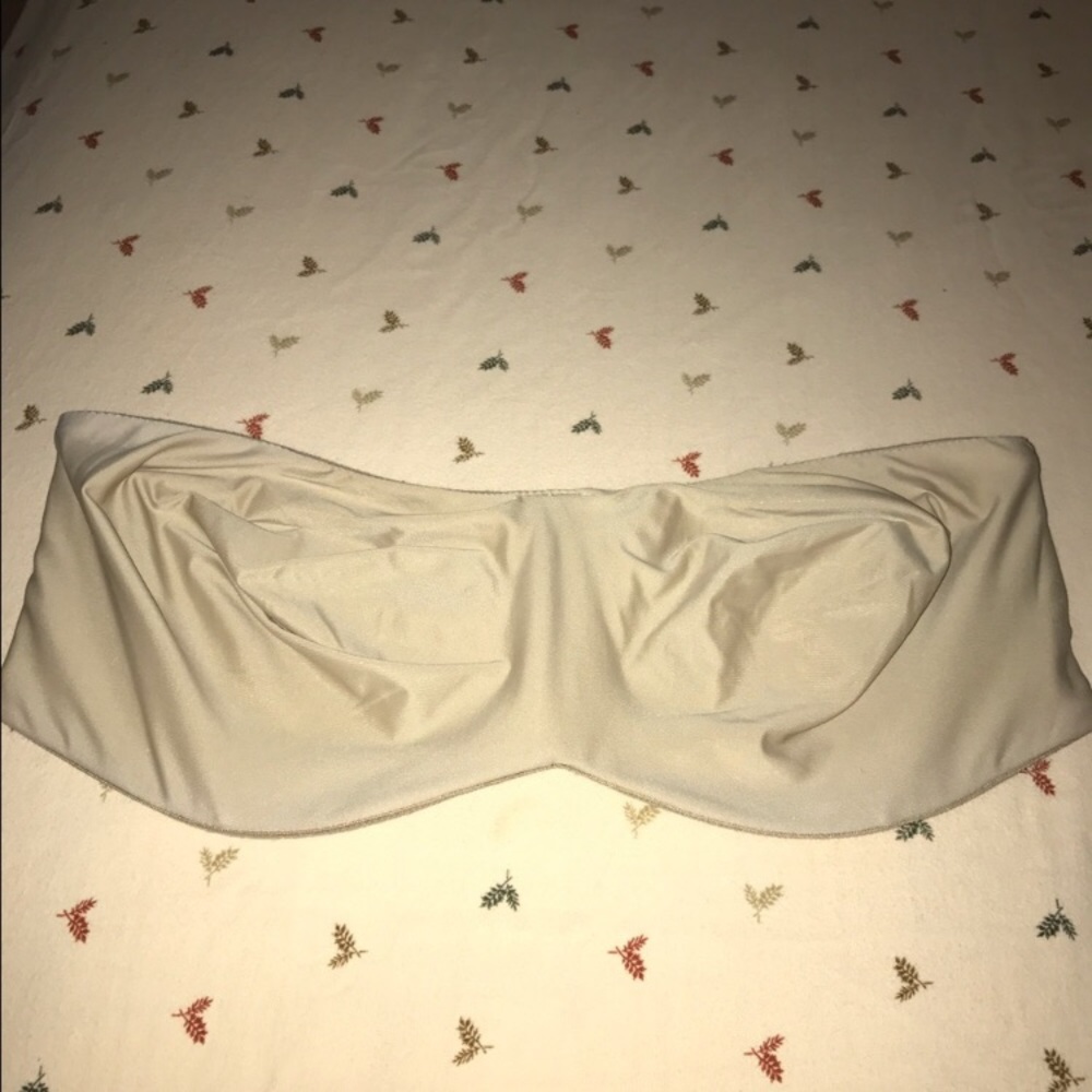 Strapless Bra with Straps included on the side