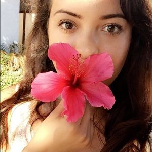 Meet your Posher, Dalila