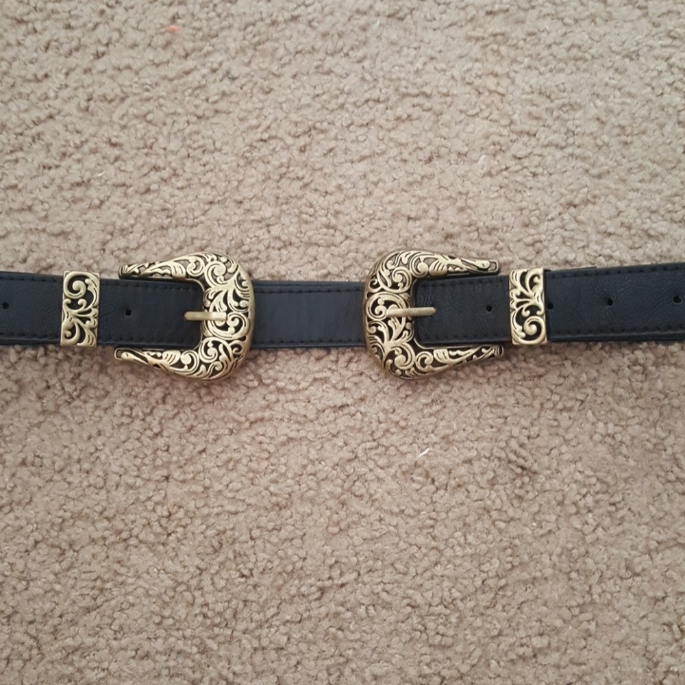 Western belt size small