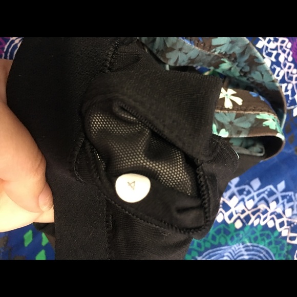 Lululemon Floral Sports Bra - Picture 2 of 4