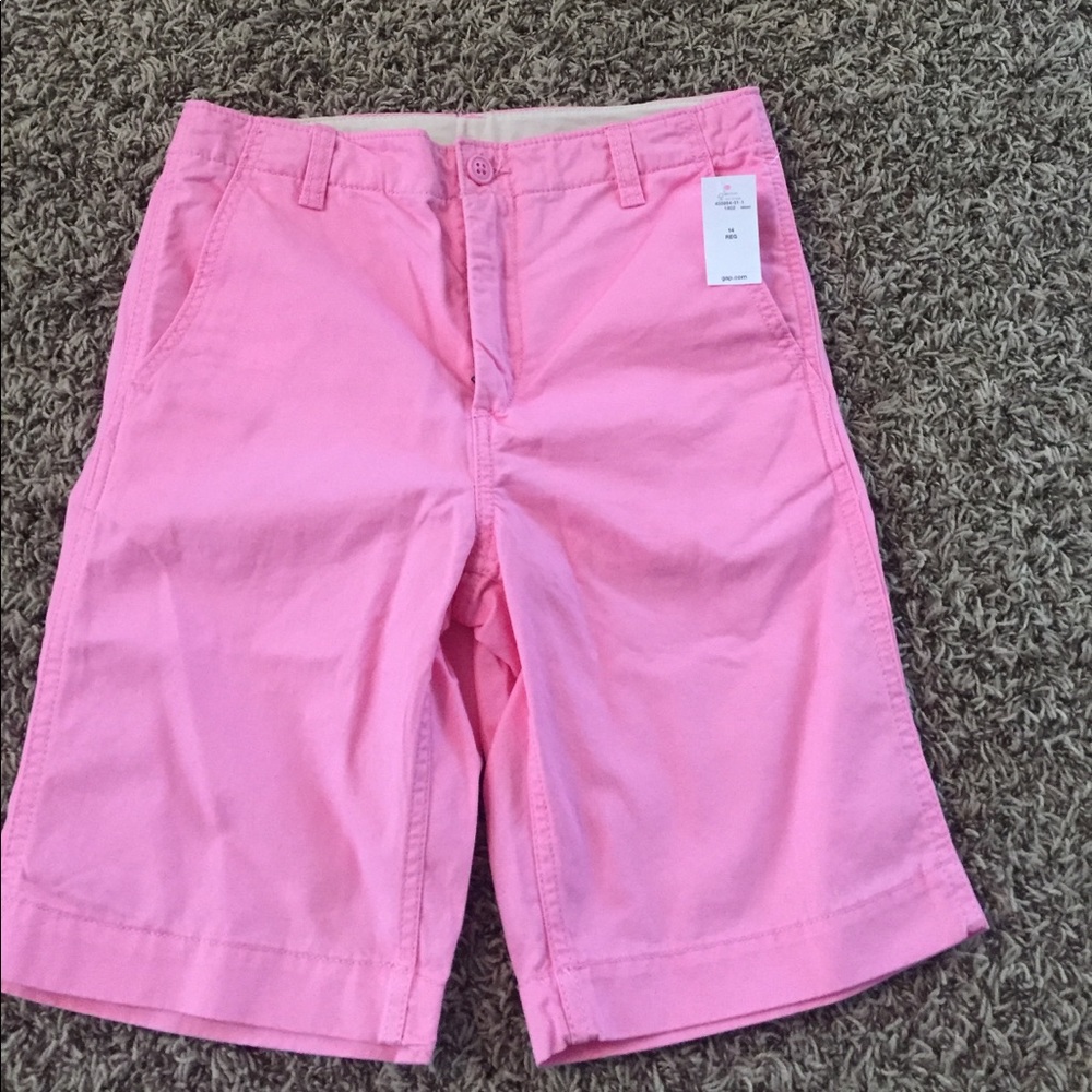 Never worn boys pink gap shorts