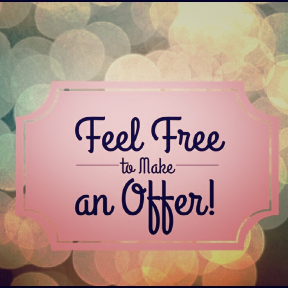 MAKE AN OFFER 💁🏼🍂