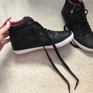 Guess Sneakers