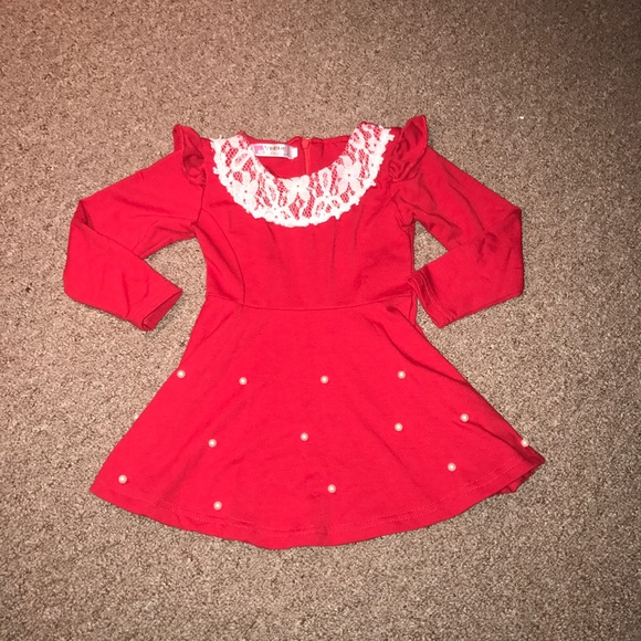 Red dress - Picture 1 of 4