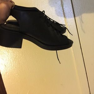 Black shoes Black shoes