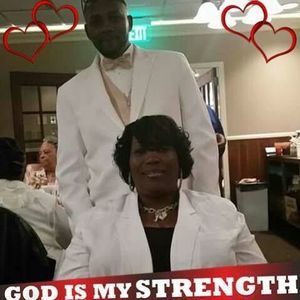 Meet your Posher, Elaine