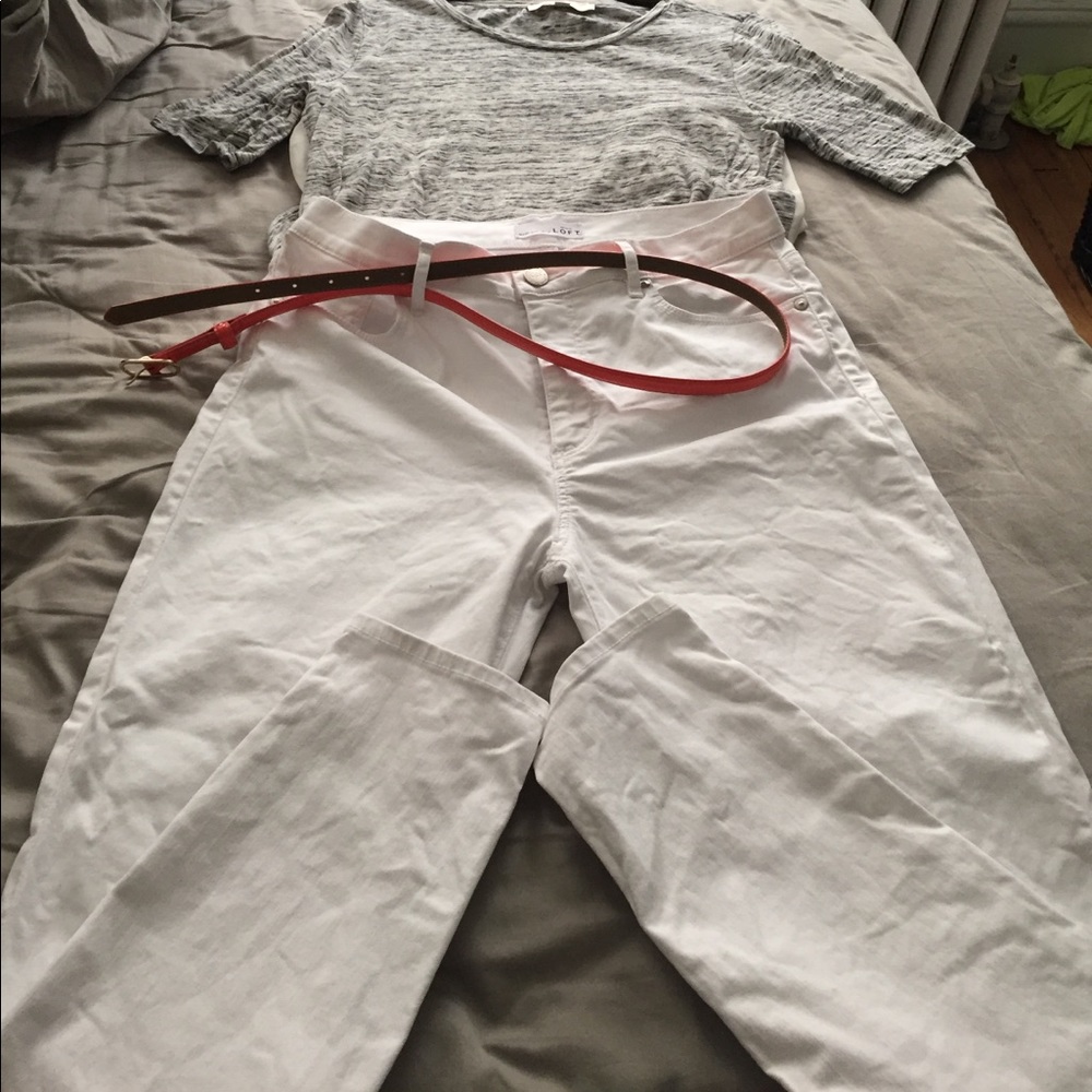 Perfect LOFT white skinny jeans!