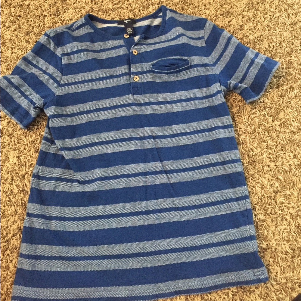 Gap outlet top