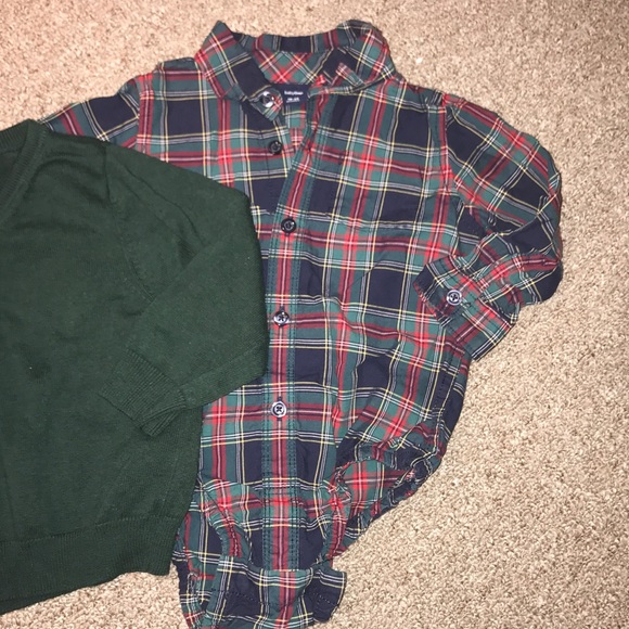 Sweater with button down - Picture 3 of 3