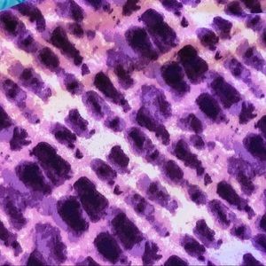 LuLaRoe Purple Tie Dye Leggings OS