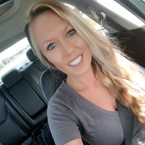 Meet your Posher, Marisa