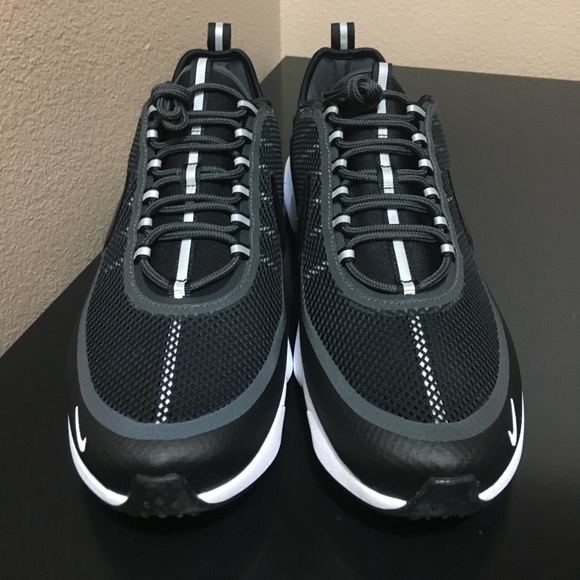 Nike Zoom Spiridon - Picture 2 of 5